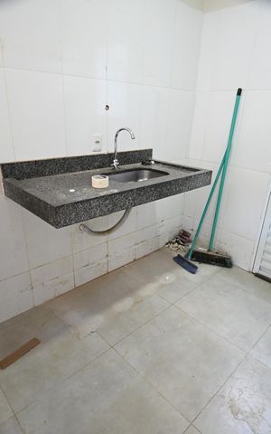 Casa de condomínio para alugar com 60m², 2 quartos e 1 vagaSala/Cozinha