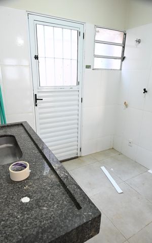 Casa de condomínio para alugar com 60m², 2 quartos e 1 vagaSala/Cozinha