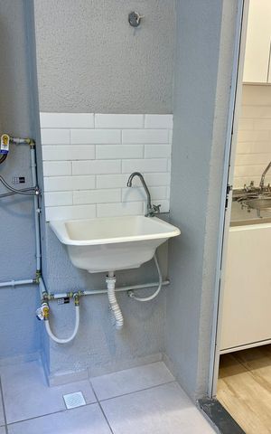 Apartamento para alugar com 43m², 2 quartos e sem vaga Apartamento para alugar com 43m², 2 quartos e sem vagaVaranda