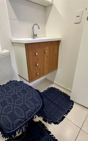 Apartamento para alugar com 43m², 2 quartos e sem vaga Apartamento para alugar com 43m², 2 quartos e sem vagaBanheiro