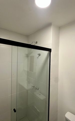 Apartamento para alugar com 43m², 2 quartos e sem vaga Apartamento para alugar com 43m², 2 quartos e sem vagaBanheiro