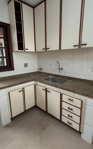 Casa para alugar com 240m², 3 quartos e 3 vagasCozinha