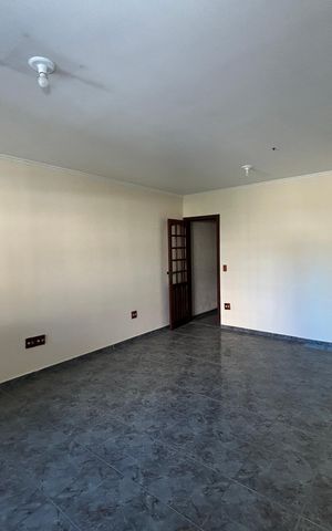 Casa para alugar com 240m², 3 quartos e 3 vagasSala