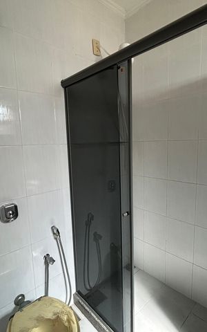 Casa para alugar com 240m², 3 quartos e 3 vagasBanheiro 1