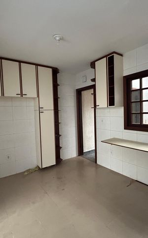 Casa para alugar com 240m², 3 quartos e 3 vagasCozinha