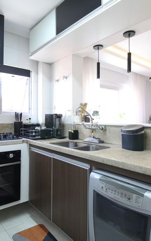 Apartamento à venda com 82m², 2 quartos e 2 vagasCozinha