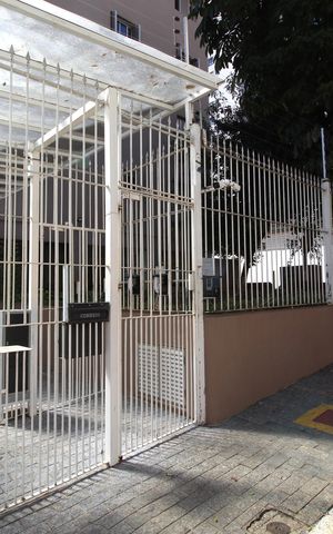 Apartamento à venda com 82m², 2 quartos e 2 vagasFachada