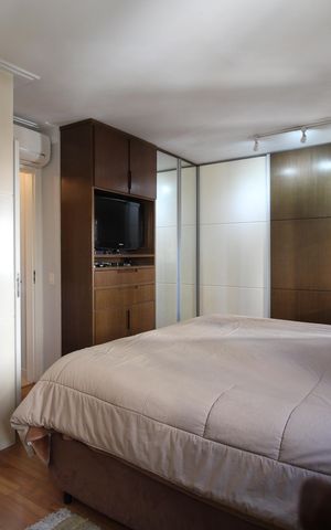 Apartamento à venda com 82m², 2 quartos e 2 vagasSuíte
