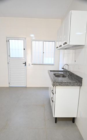 Casa de condomínio para alugar com 39m², 2 quartos e 1 vaga
