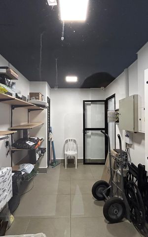 Apartamento à venda com 36m², 2 quartos e sem vaga Apartamento à venda com 36m², 2 quartos e sem vagaDelivery