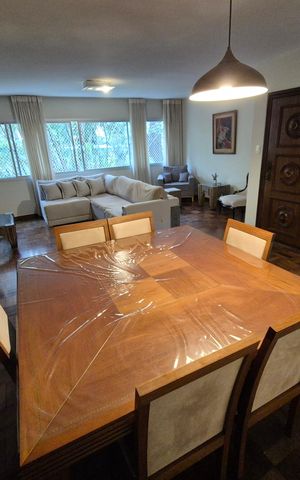 Apartamento à venda com 155m², 3 quartos e 1 vaga Apartamento à venda com 155m², 3 quartos e 1 vagaSala