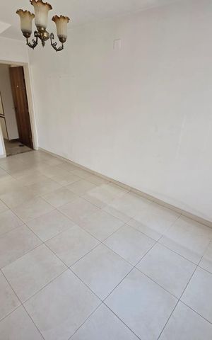 Casa à venda com 79m², 2 quartos e 2 vagas Casa à venda com 79m², 2 quartos e 2 vagasSala