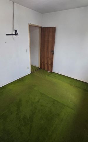 Casa à venda com 79m², 2 quartos e 2 vagas Casa à venda com 79m², 2 quartos e 2 vagasQuarto
