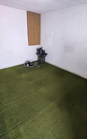 Casa à venda com 79m², 2 quartos e 2 vagas Casa à venda com 79m², 2 quartos e 2 vagasQuarto