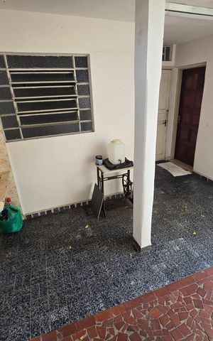 Casa à venda com 79m², 2 quartos e 2 vagas Casa à venda com 79m², 2 quartos e 2 vagasÁrea de serviço