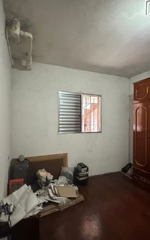 Casa à venda com 276m², 6 quartos e 2 vagas Casa à venda com 276m², 6 quartos e 2 vagasQuarto 1
