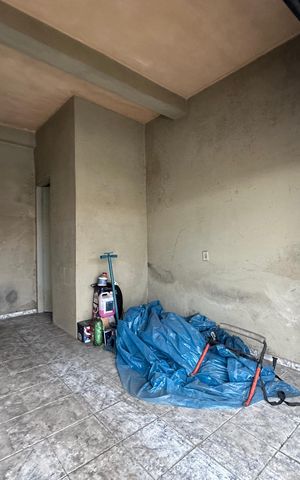 Casa à venda com 276m², 6 quartos e 2 vagas Casa à venda com 276m², 6 quartos e 2 vagasGaragem