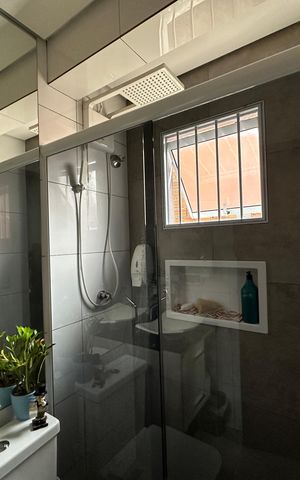 Casa à venda com 276m², 6 quartos e 2 vagas Casa à venda com 276m², 6 quartos e 2 vagasBanheiro da Suíte 2