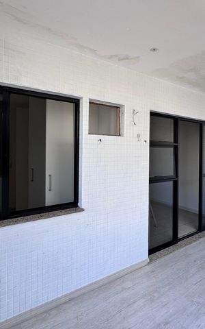 Apartamento à venda com 95m², 3 quartos e 1 vagaVaranda
