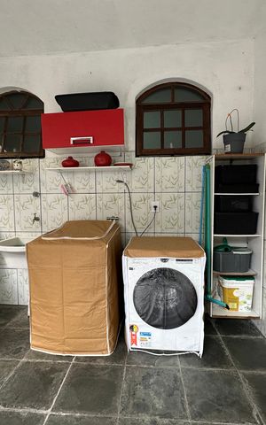 Casa à venda com 120m², 3 quartos e 2 vagas Casa à venda com 120m², 3 quartos e 2 vagasÁrea de Serviço