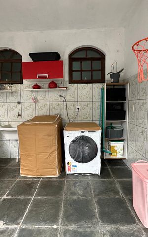 Casa à venda com 120m², 3 quartos e 2 vagas Casa à venda com 120m², 3 quartos e 2 vagasÁrea de Serviço