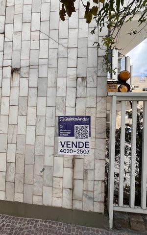 Apartamento à venda com 135m², 3 quartos e 2 vagas Apartamento à venda com 135m², 3 quartos e 2 vagasPlaca