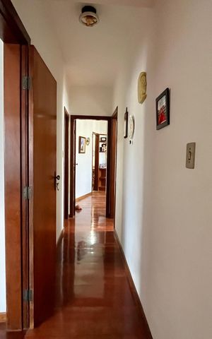 Apartamento à venda com 135m², 3 quartos e 2 vagas Apartamento à venda com 135m², 3 quartos e 2 vagasCorredor