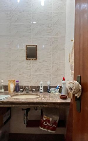 Apartamento à venda com 135m², 3 quartos e 2 vagas Apartamento à venda com 135m², 3 quartos e 2 vagasBanheiro da suíte 2