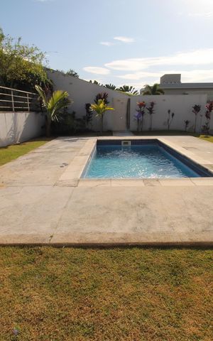Casa de condomínio para alugar com 350m², 5 quartos e 4 vagasPiscina