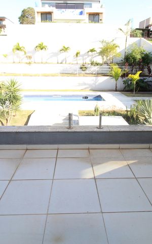 Casa de condomínio para alugar com 350m², 5 quartos e 4 vagasSuíte 3