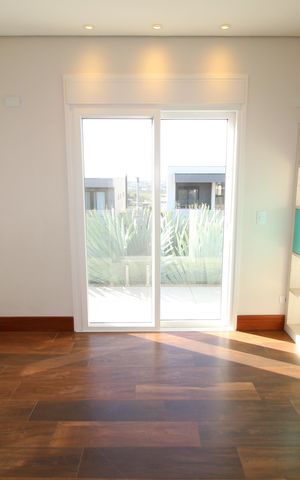 Casa de condomínio para alugar com 350m², 5 quartos e 4 vagasSuíte 1