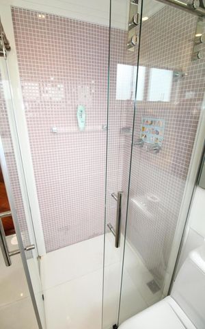 Apartamento para alugar com 370m², 4 quartos e 4 vagasBanheiro da Suíte 2