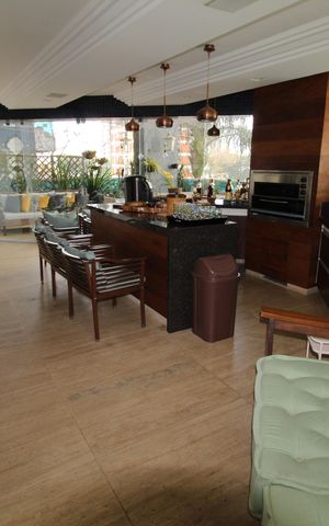 Apartamento para alugar com 370m², 4 quartos e 4 vagasSacada