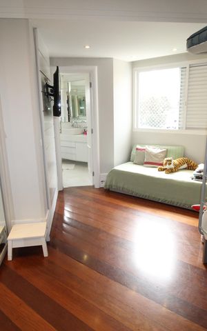 Apartamento para alugar com 370m², 4 quartos e 4 vagasSuíte 2