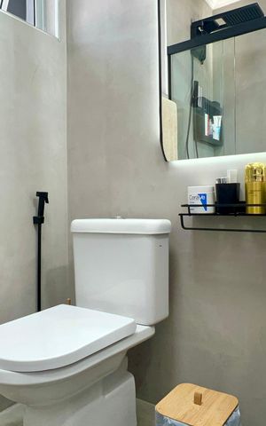 Apartamento à venda com 74m², 2 quartos e 1 vaga Apartamento à venda com 74m², 2 quartos e 1 vagaBanheiro