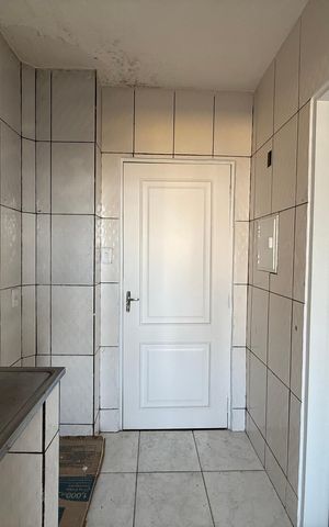Studio à venda com 50m², 1 quarto e sem vaga Studio à venda com 50m², 1 quarto e sem vagaStudio