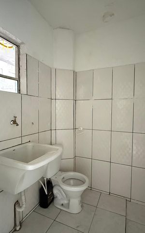 Studio à venda com 50m², 1 quarto e sem vaga Studio à venda com 50m², 1 quarto e sem vagaBanheiro