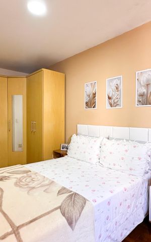 Casa à venda com 87m², 3 quartos e 2 vagas Casa à venda com 87m², 3 quartos e 2 vagasSuíte