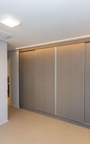 Apartamento à venda com 74m², 2 quartos e 2 vagasSuíte 1