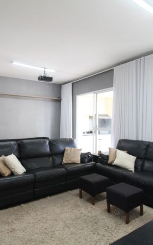 Apartamento para alugar com 102m², 2 quartos e 2 vagasSala