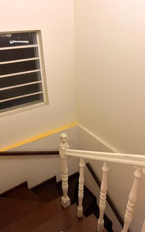 Casa à venda com 300m², 4 quartos e 4 vagasEscada