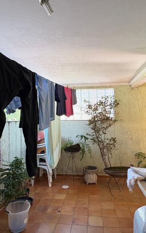 Casa à venda com 110m², 2 quartos e 2 vagas Casa à venda com 110m², 2 quartos e 2 vagasÁrea de Serviço