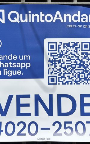 Casa à venda com 110m², 2 quartos e 2 vagas Casa à venda com 110m², 2 quartos e 2 vagasPlaca