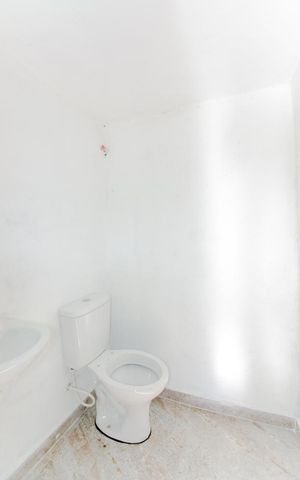 Casa para alugar com 200m², 3 quartos e 4 vagasLavabo