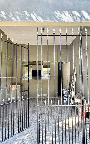 Casa para alugar com 55m², 1 quarto e 1 vagaFachada 