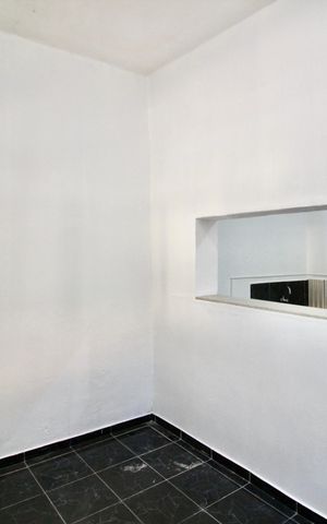 Casa para alugar com 55m², 1 quarto e 1 vagaSala 