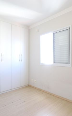 Apartamento para alugar com 70m², 2 quartos e 1 vagaSuite 