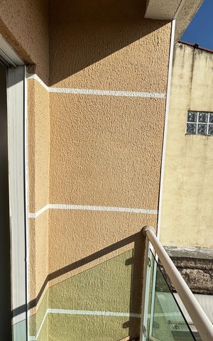 Casa à venda com 110m², 3 quartos e 2 vagas Casa à venda com 110m², 3 quartos e 2 vagasSuite Varanda