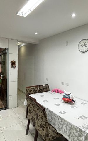 Casa à venda com 110m², 3 quartos e 2 vagas Casa à venda com 110m², 3 quartos e 2 vagasCozinha