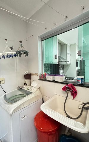 Casa à venda com 110m², 3 quartos e 2 vagas Casa à venda com 110m², 3 quartos e 2 vagasÁrea de Serviço